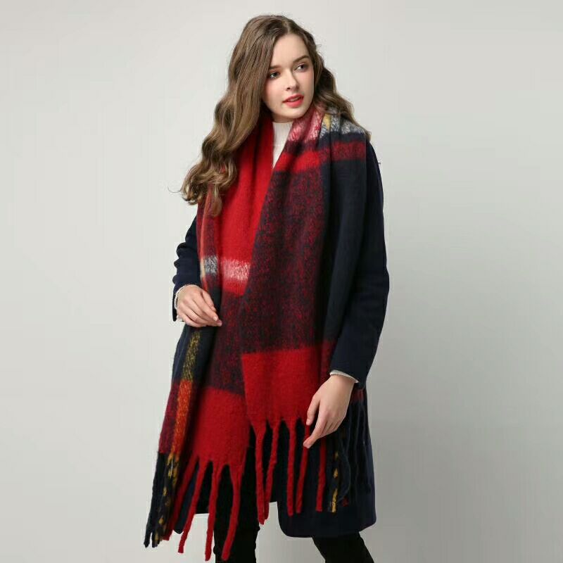 Women Plaid Scarf Winter Warm Shawl and Wrap Bandana Pashmina Long Tassel