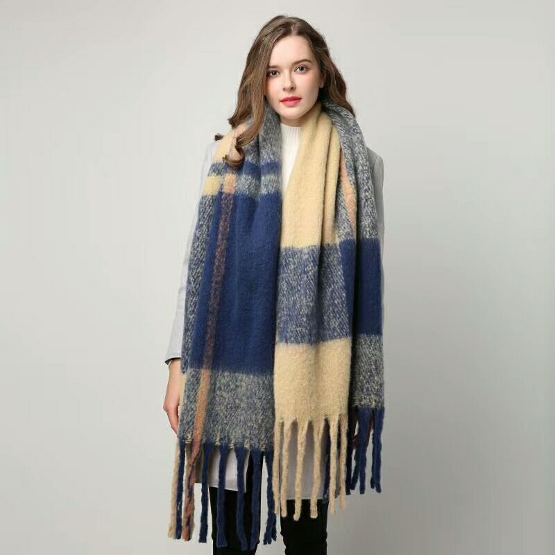 Women Plaid Scarf Winter Warm Shawl and Wrap Bandana Pashmina Long Tassel