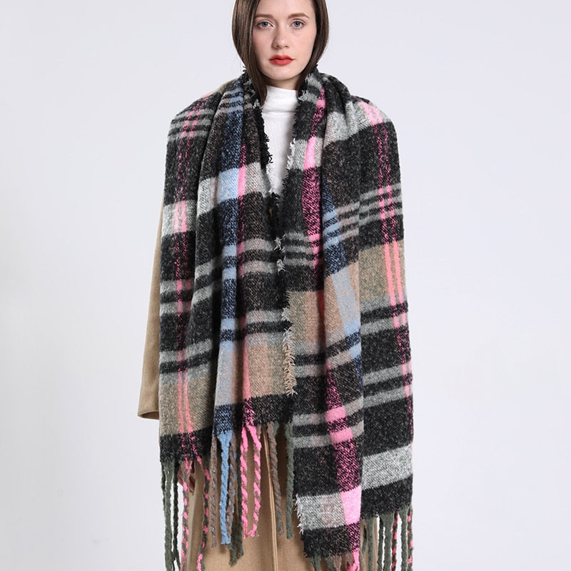 Women Plaid Scarf Winter Warm Shawl and Wrap Bandana Pashmina Long Tassel